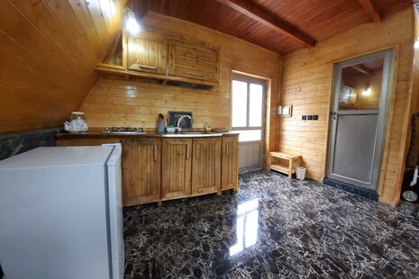 کلبه سوئیسی جکوزی دار تک خواب ماندگار در بابل