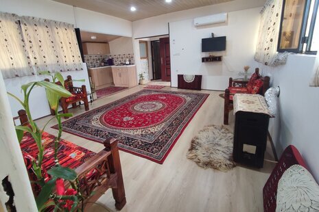 واحد دو خواب در طبقه دوم ویلا کتالم و سادات شهر
