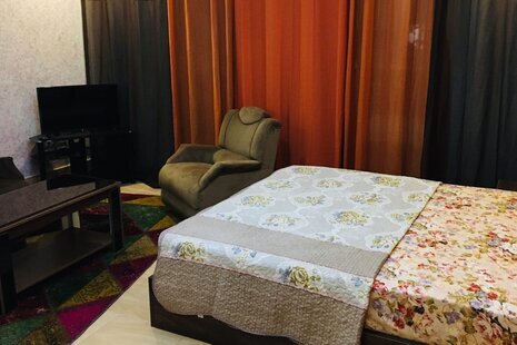 سوئیت 33 متری مبله امستردام کیش