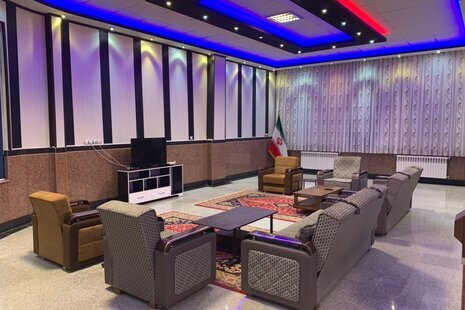 واحد تکخواب 3 نفره فرنگی دار نگین در هتل آپارتمان سرعین