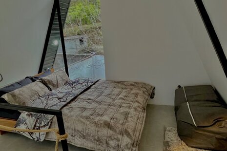 کلبه سوئیسی دوبلکس مبله تکخواب در شیرگاه
