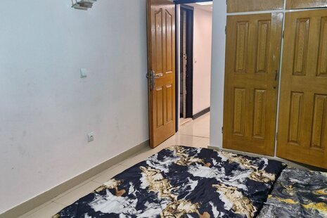 آپارتمان مبله تکخواب طبقه 1 در شهرک صدف