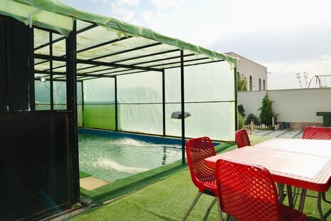 ویلا استخردار مبله تکخواب در چهارباغ