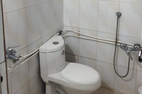 واحد دو خواب گلستان در طبقه همکف ویلا ایزدشهر