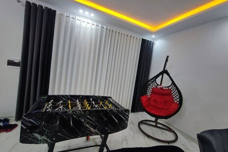 ویلا مبله استخردار دو خواب چهارفصل بارمان در چهارباغ