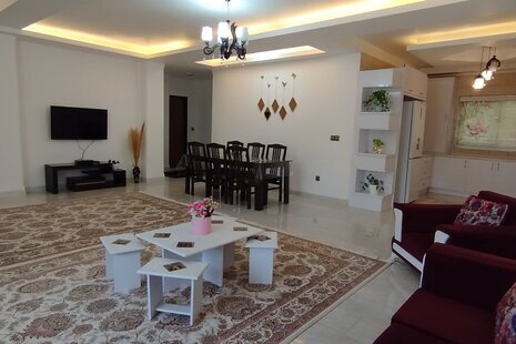 واحد دوخواب درطبقه اول ویلا در رامسر