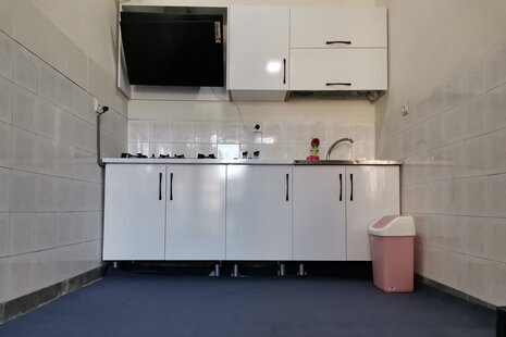 سوئیت نقلی ساده در بندرعباس