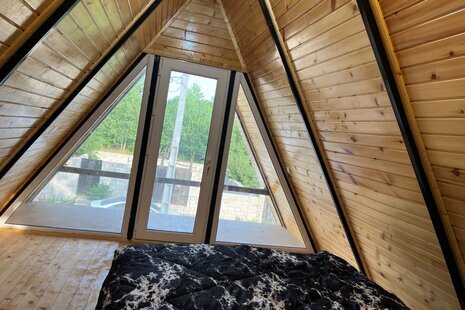 کلبه سوئیسی تکخواب ارشام 2 در بندرانزلی