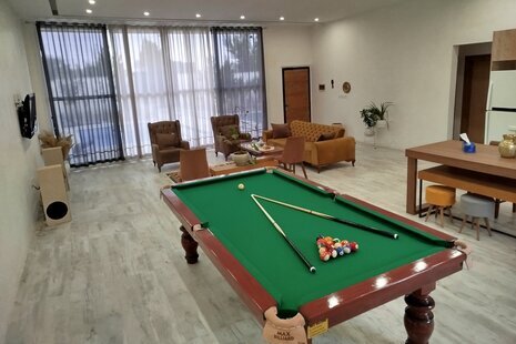 ویلا دوخواب استخردار مبله آرزوها در چهارباغ