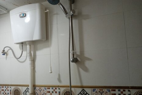 اتاق سه نفره (4)در اقامتگاه بومگردی رشت