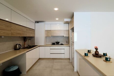 آپارتمان مبله 3خواب در شیراز (آقایی3)