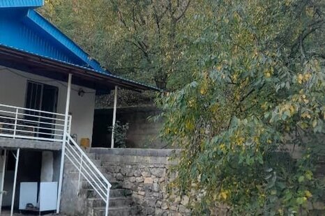 واحد در طبقه دوم ویلای ایواز چالوس