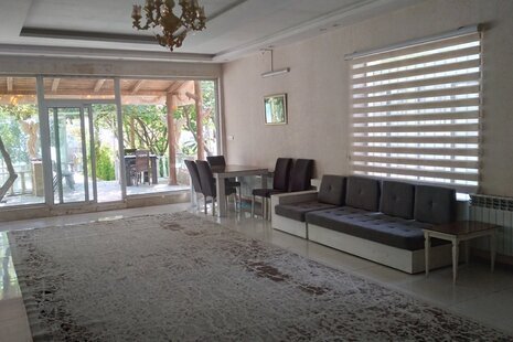 واحد استخردار سه خواب طبقه همکف ویلا آرامش در توس