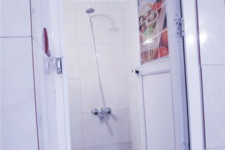 سوئیت 25 متری دنج و نقلی در اصفهان