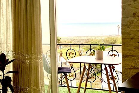 آپارتمان مبله دوخواب ساحلی در ایزدشهر