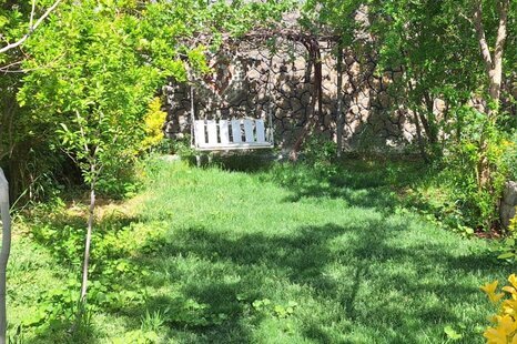 واحد مبله باغ عمارت نصف جهان طبقه همکف در اصفهان