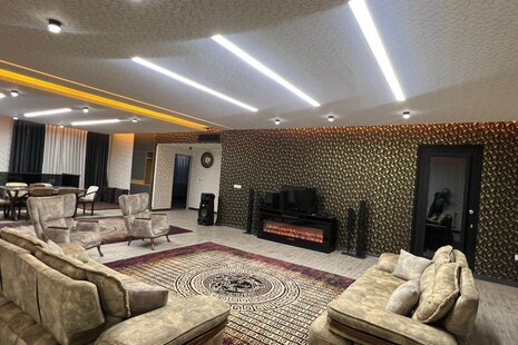 ویلا دوبلکس استخردار مبله سه خواب در چهارباغ