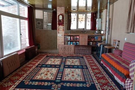 اتاق 55متری (2) در اقامتگاه بومگردی در بروجن