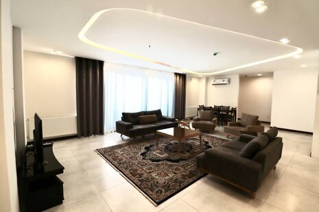 آپارتمان مبله سه خواب آقایی 1 در شیراز