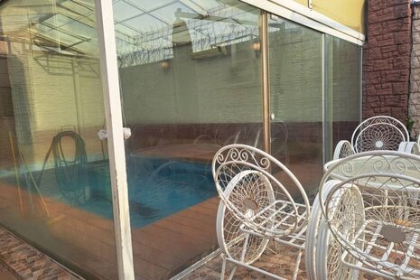 ویلا استخردار تکخواب سبزه باغچه در ملارد