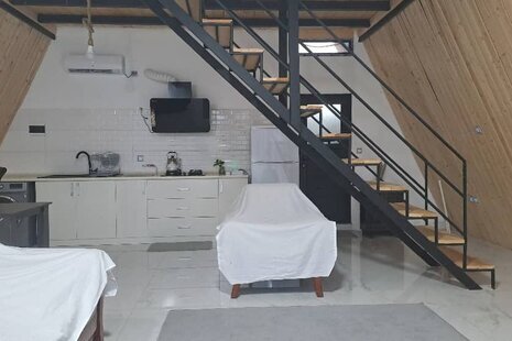 کلبه سوئیسی چوبی دوخواب سعادتی در اسالم