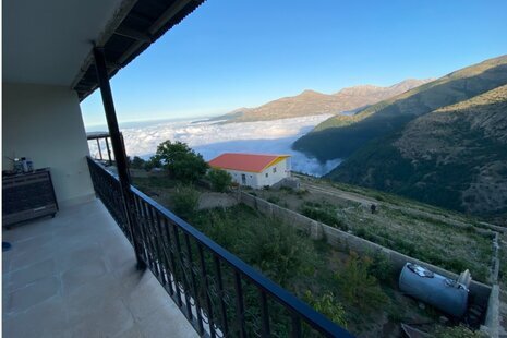 واحد در طبقه اول ویلا مازندران