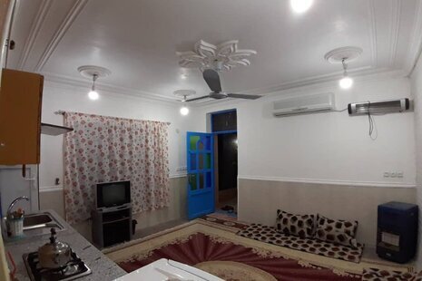 واحد تکخواب ساحل اقامتگاه بومگردی در بوشهر