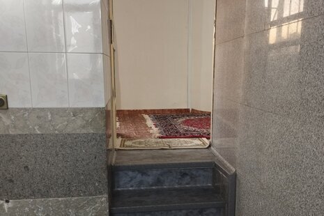 سوئیت شب واحد 5 در کرمانشاه