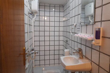 اتاق 4 نفره حوضخانه در هتل اصفهان