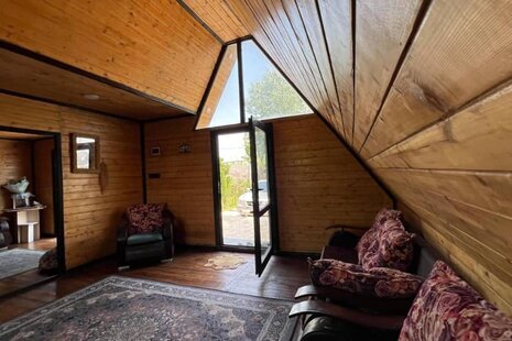 کلبه چوبی تکخواب مبله در خشکبیجار