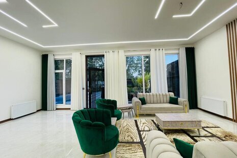 ویلا استخردار دوخواب لوکس در چهارباغ