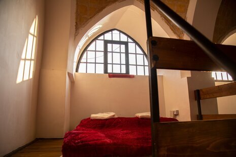 سوئیت مبله سنتی سارا در کاشان