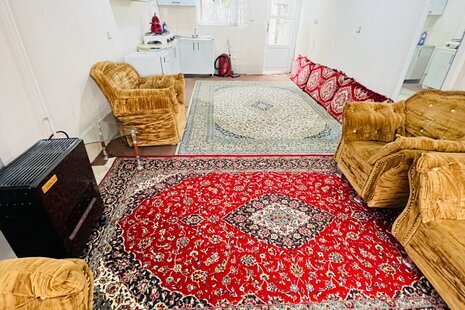 سوئیت واحد مبله در طبقه همکف ویلای رشت