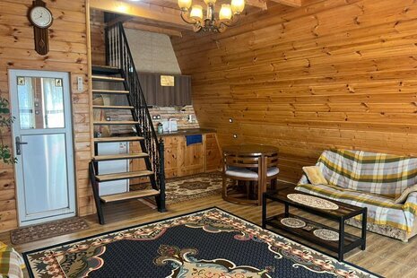 کلبه سوئیسی مبله تک خواب کلون 1 در پره سر