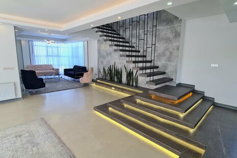 ویلا دوبلکس سه خواب رامش در چهارباغ