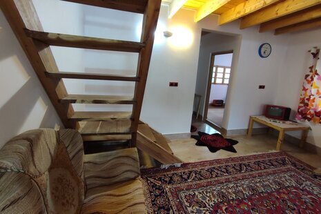 واحد طبقه دوم دوبلکس در گلستان