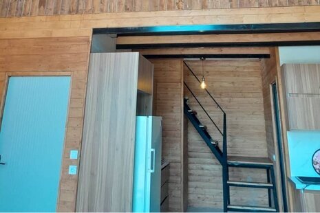 کلبه سوئیسی دوبلکس استخردار آوا در کردان