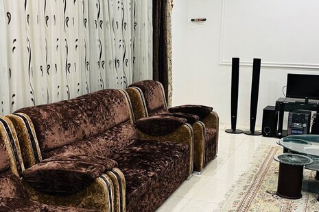 ویلا استخرآبگرم دوخواب مبله در چهارباغ