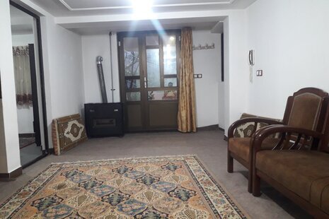 واحد تکخواب مبله در طبقه همکف ویلا زیر آب