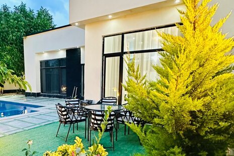 ویلا دو خواب استخردار مبله مدرن در کردان