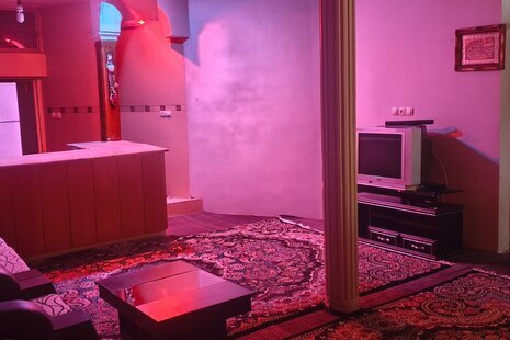آپارتمان مبله تکخواب رزاق در اصفهان