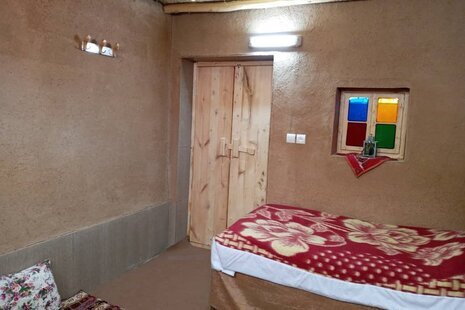 اتاق دوخواب مبله(1) در اقامتگاه بومگردی در بروجن