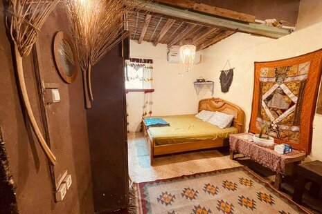 اتاق بوهو در هاستل هرمز