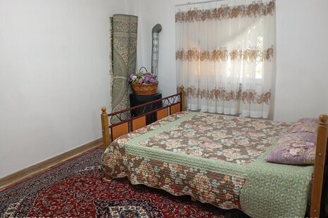 واحد مبله دوخواب طبقه همکف ویلا در رحیم آباد