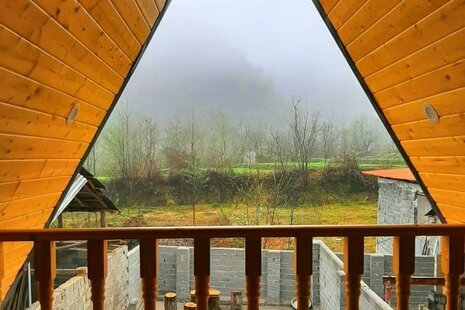 کلبه سوئیسی دوبلکس تکخواب جکوزی دار در شیرگاه