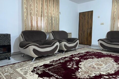 واحد تکخواب مبله در طبقه همکف ویلا چمستان