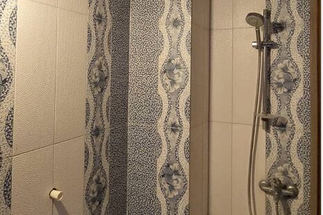 واحد دوخواب مبله در طبقه اول ویلای ساری