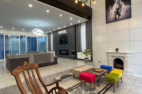 ویلا تریپلکس استخر و جکوزی دار VIP کد 370 در نور