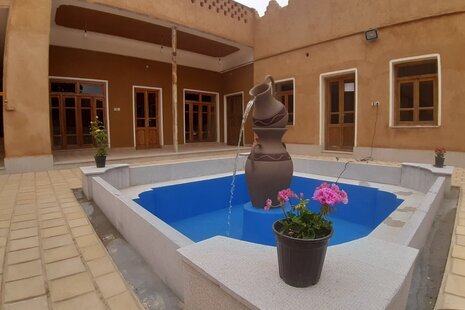 ویلا سنتی ماه صنم در آباده