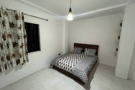 واحد استخردار مبله دوخواب در طبقه اول ویلا در چالوس